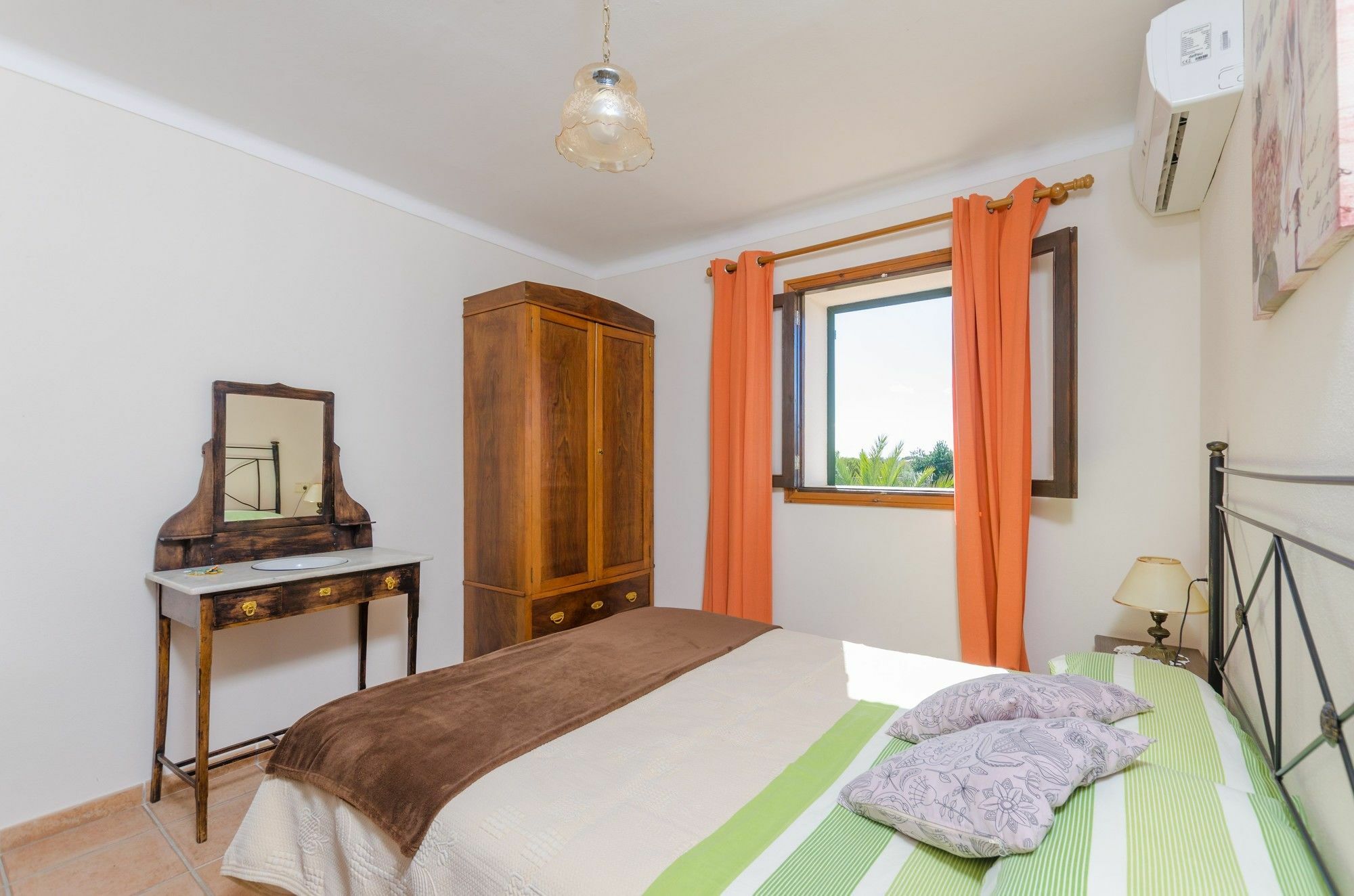 Antich Villa *